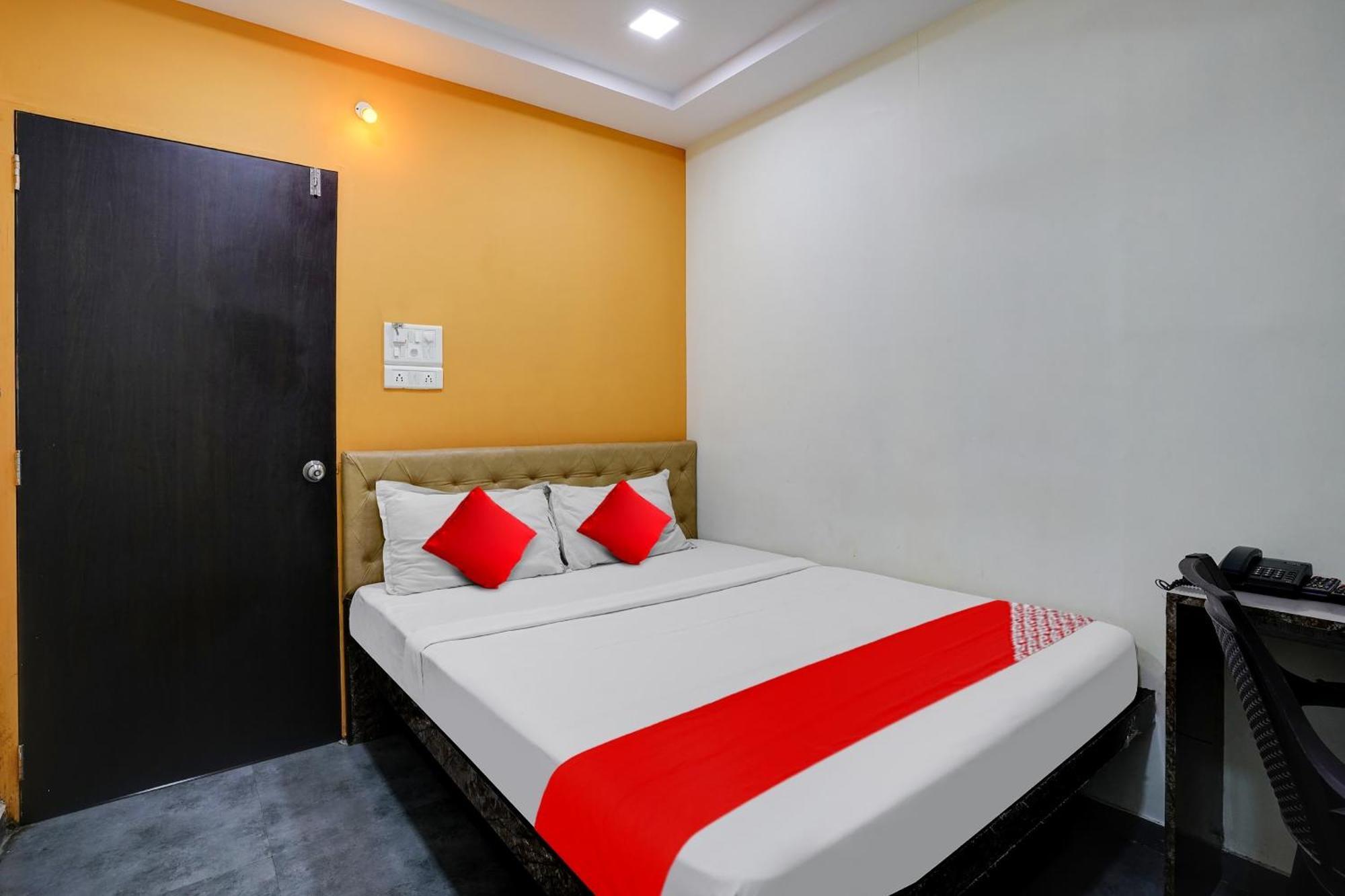 Hotel O Ashwi Нави Мумбай Екстериор снимка