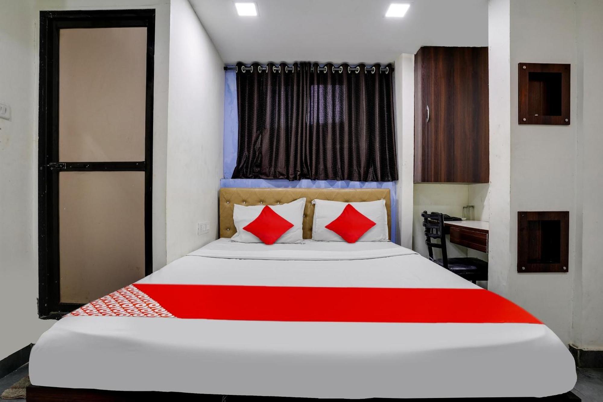 Hotel O Ashwi Нави Мумбай Екстериор снимка